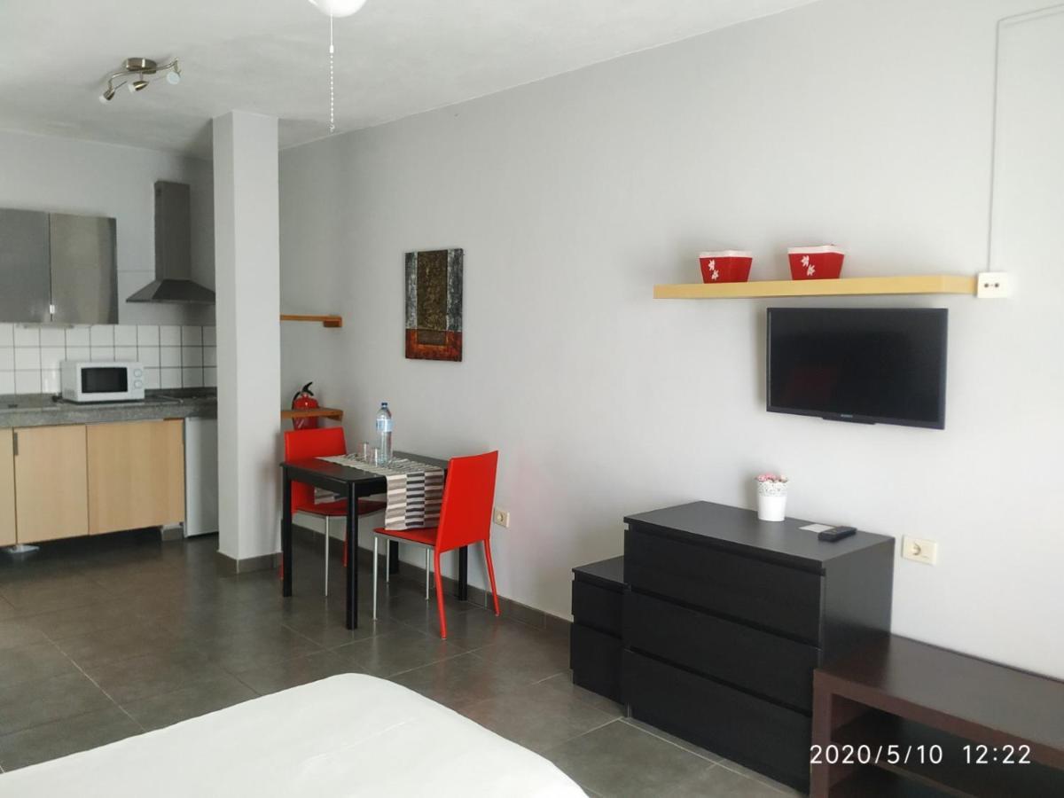 Apartamentos El Patio Los Llanos De Aridane Kültér fotó