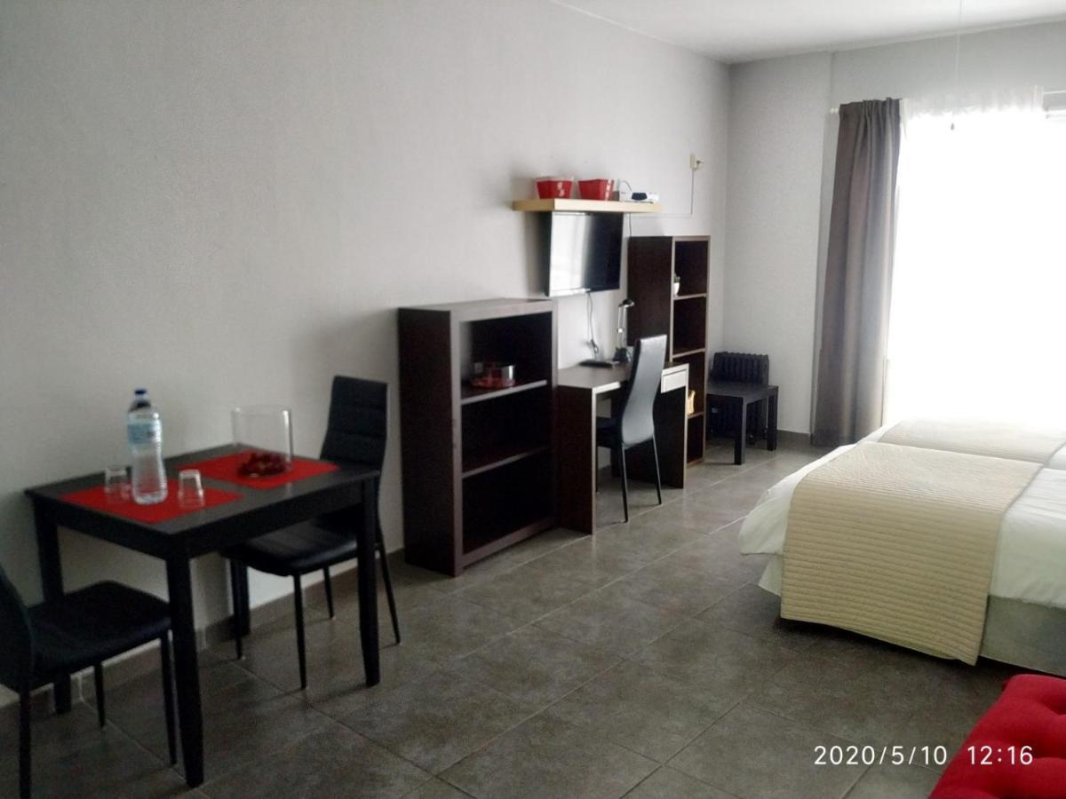 Apartamentos El Patio Los Llanos De Aridane Kültér fotó
